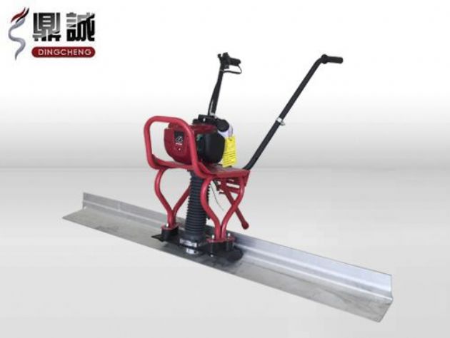 點(diǎn)擊查看詳細(xì)信息<br>標(biāo)題：混凝土振動(dòng)尺 閱讀次數(shù)：12921