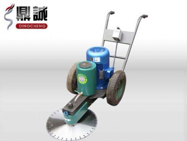 點(diǎn)擊查看詳細(xì)信息<br>標(biāo)題：手推式切樁機(jī) 閱讀次數(shù)：13406