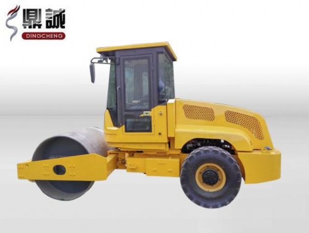 點(diǎn)擊查看詳細(xì)信息<br>標(biāo)題：6噸單鋼輪振動(dòng)壓路機(jī) 閱讀次數(shù)：13289