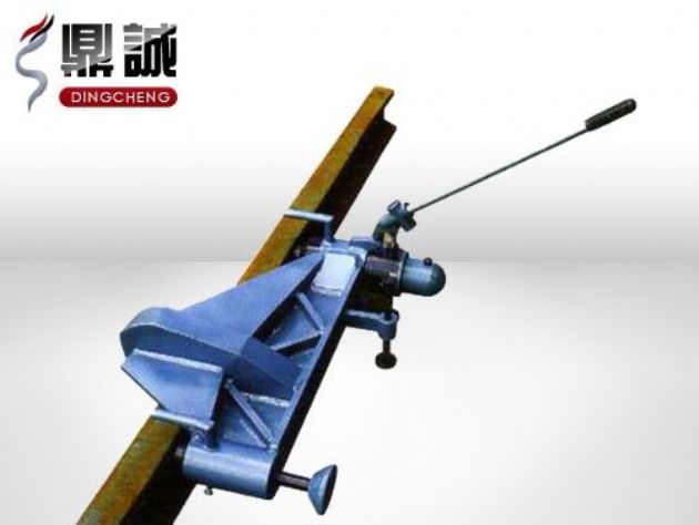 點(diǎn)擊查看詳細(xì)信息<br>標(biāo)題：水平液壓彎軌機(jī) 閱讀次數(shù)：5105